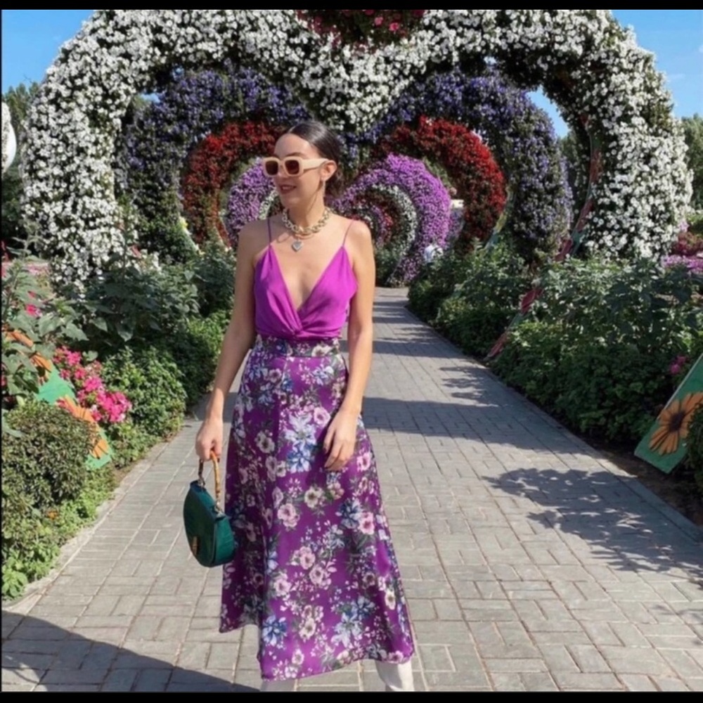 Zara satin purple floral skirt with buttons